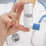 Лекарственные средства и устройства для лечения астмы