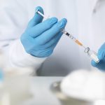 Первое испытание вакцины против SARS-CoV-2 на людях: первые результаты